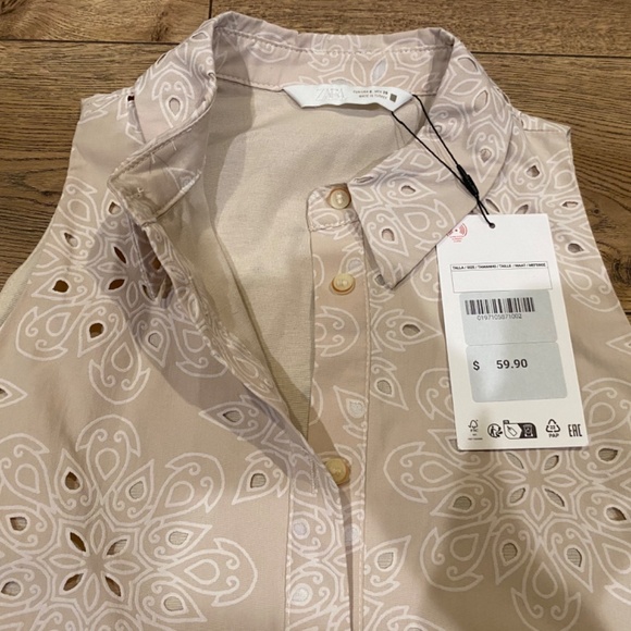 Zara embroidery Eyelet Smocked Dress(Small) - Picture 3 of 7